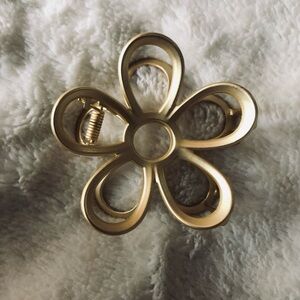 Gold Flower Hair Clip